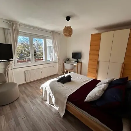 Apartmán Appart, Avec Parking A Quelques Minutes Du Depart Des Telecabines *