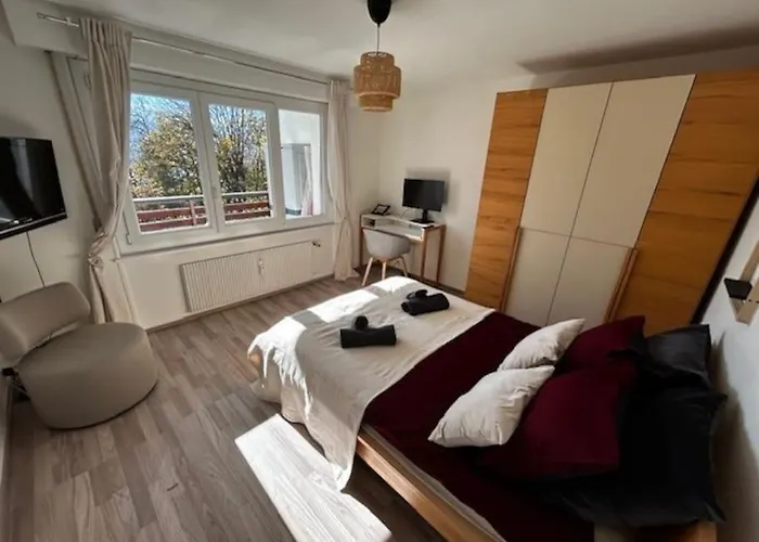 Appart, Avec Parking A Quelques Minutes Du Depart Des Telecabines Apartman